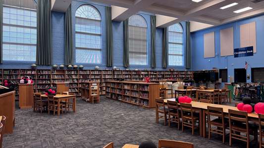 Springfield Middle School Library (3 hr min) in Jacksonville