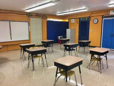 Petersen Elementary Classroom Standard in Houston 2