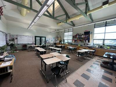 Anzar High School Classroom Standard in San Juan Bautista