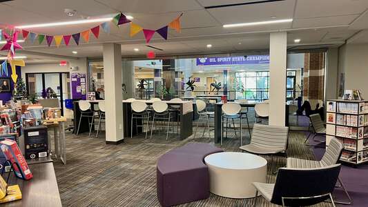 Paschal High School Library in Fort Worth