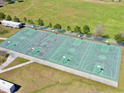 Meadow Woods Middle School Outdoor Basketball Courts in Orlando