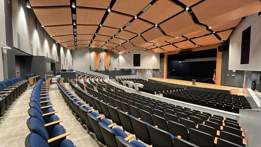 Wellen Park High School Room 1-8111 - Seating in Englewood 5