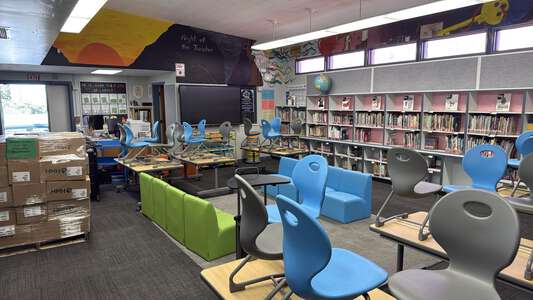 Lena M. Preston Elementary School Library in Rialto 4