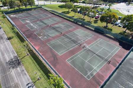 Sawgrass Springs Middle School Tennis Courts in Coral Springs