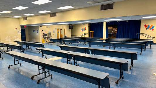 Arcola Lake Elementary School Cafeteria in Miami