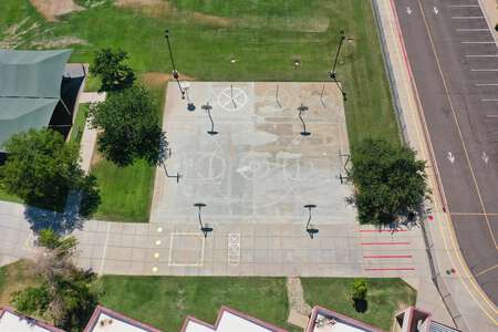 Madison Heights Elementary Outdoor Basketball Courts in Phoenix