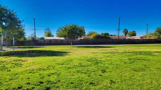 Vineyard Elementary School Field - Practice 1 in Ontario