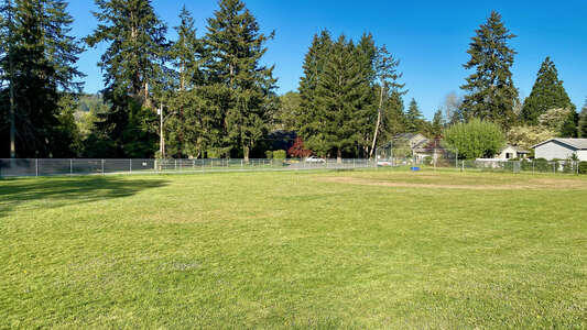 Riverside Elementary School Field - Ball Diamond - West in Milwaukie