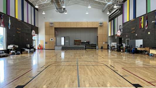 River Road Elementary School Gym in Eugene