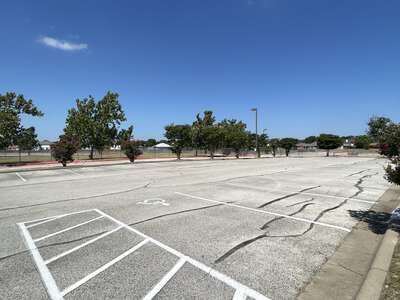 Union Hill Elementary School Parking Lot - Main in Round Rock