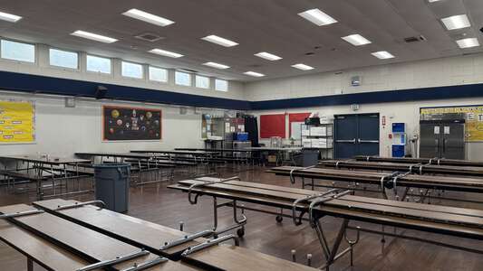 Mark Twain Elementary School Cafeteria in Lynwood