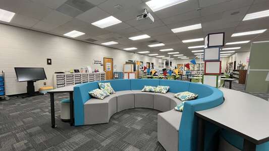 Suwanee Elementary School Media Center in Suwanee