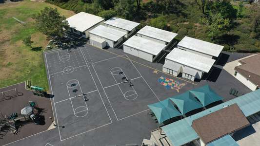 Bonita Canyon Elementary School Outdoor Basketball Courts in Irvine