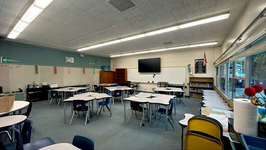 Rolling Hills Middle School Classroom Standard in Watsonville 3