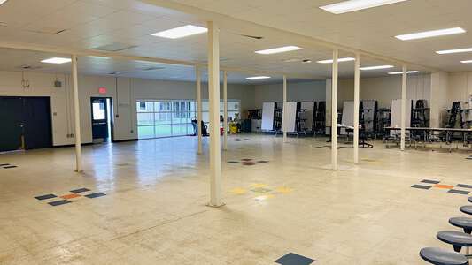 LaSalle Elementary School Cafeteria in Baton Rouge