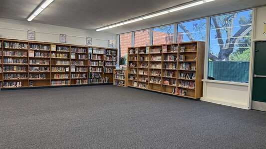 Cerro Villa Middle School Library in Villa Park