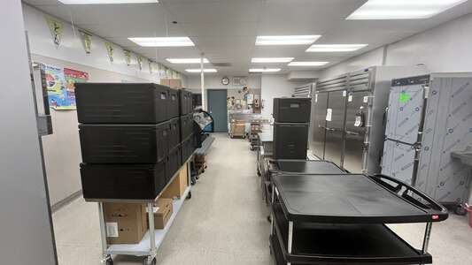 Searles Elementary School Kitchen in Union City