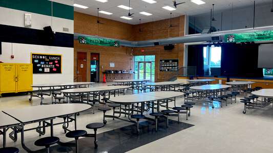 Pattonville Heights Middle School Cafeteria in Maryland Heights