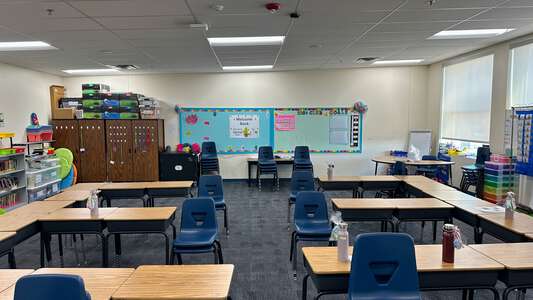 Twin Lakes Elementary School Classroom Standard in Las Vegas