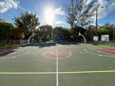 Miami Beach South Pointe Elementary School Outdoor Basketball Courts in Miami Beach