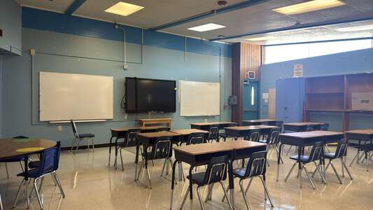 Granville T. Woods School Classroom Standard in Kenner 2