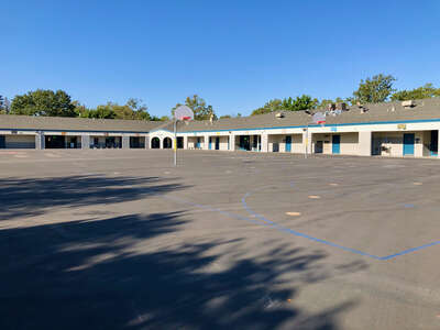David Lubin Elementary School Outdoor Basketball Courts in Sacramento