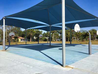 Bay Crest Elementary School (0191) Outdoor Basketball Courts in Tampa