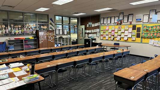 Woodbury Elementary School Classroom Standard in Irvine 4
