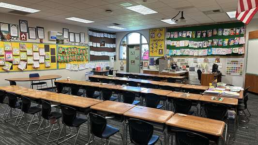 Woodbury Elementary School Classroom Standard in Irvine 1