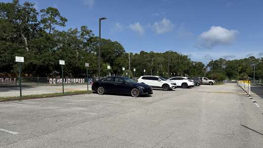 Beauclerc Elementary School Parking Lot - Front (3 hr min) in Jacksonville