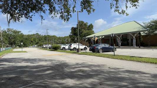 Beauclerc Elementary School Parking Lot - Front (3 hr min) in Jacksonville