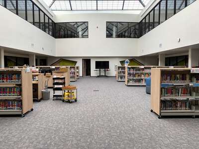 Murchison Middle School Library in Austin
