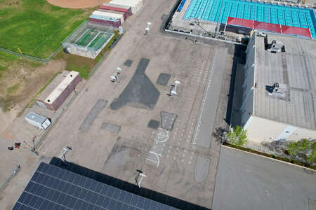 Estancia High School (9-12) Outdoor Basketball Courts in Costa Mesa