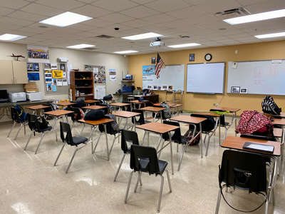 Oak Ridge High School Classroom Standard in Orlando