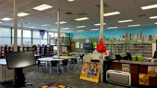 Simonton Elementary School Library in Lawrenceville