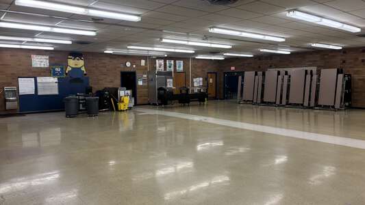 Oak Hills Elementary School Cafeteria in Beaverton