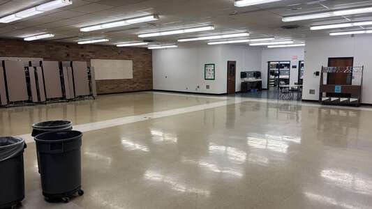 Oak Hills Elementary School Cafeteria in Beaverton