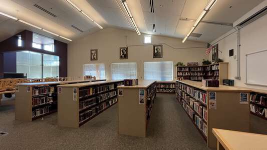 Todd Beamer High School Library in Federal Way