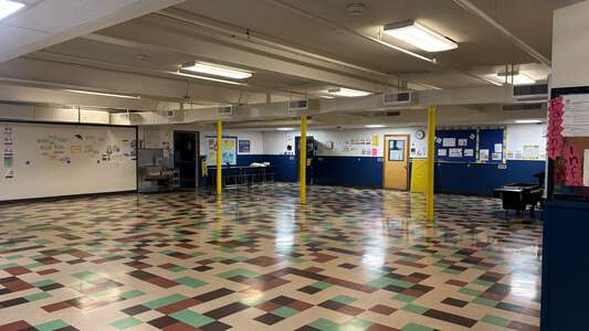 Cedar Mill Elementary School Cafeteria in Portland 2