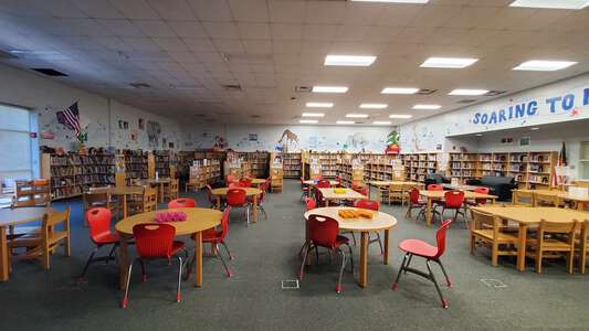 Hardin Valley Elementary School Library in Knoxville