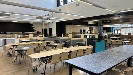 Deer Valley High School West Cafe in Antioch 5