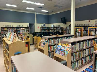 John I. Smith K-8 Center Library in Doral 4