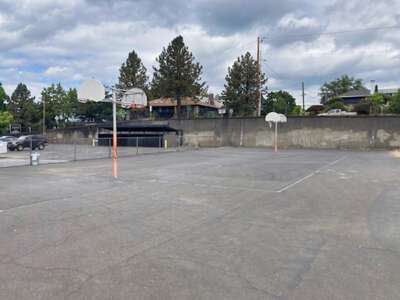 Outdoor Basketball Courts