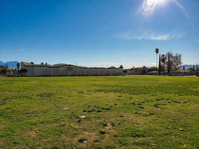 Graciano Gómez Elementary School Field - Practice in San Bernardino