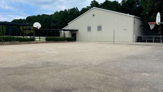 Freeman's Mill Elementary School Outdoor Basketball Courts in Lawrenceville