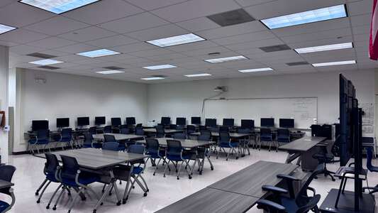 Culver City Adult School Room 04 in Culver City 3