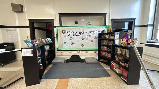 Whitney - Eli Whitney Elementary School Classroom Standard in Chicago 3