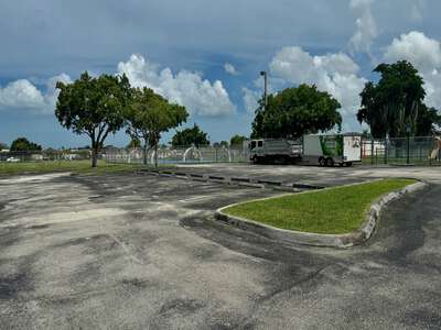 Miami Heights Elementary School Parking Lot - Main in Miami