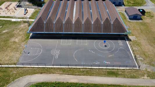 Kennedy Middle School Outdoor Area in Eugene 2