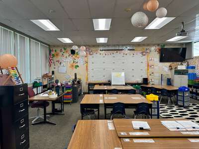Manchester GATE Elementary School Classroom Standard in Fresno 2
